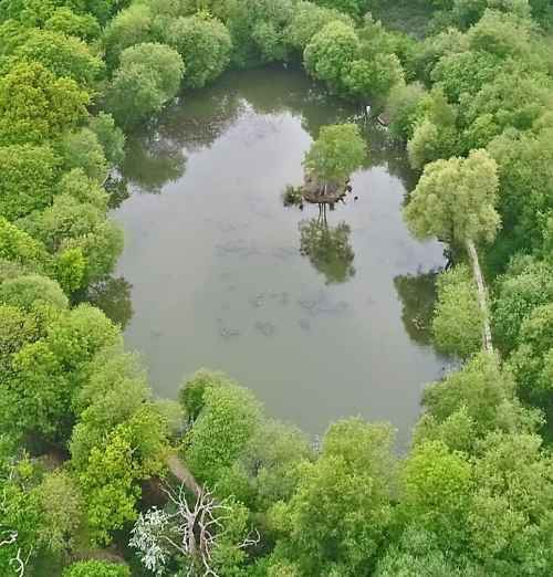 Tithe Barn – Middle Lake Closed – Sunday 8th September